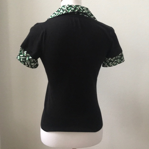 Short sleeve black sweater with shirt underneath - Picture 3 of 4